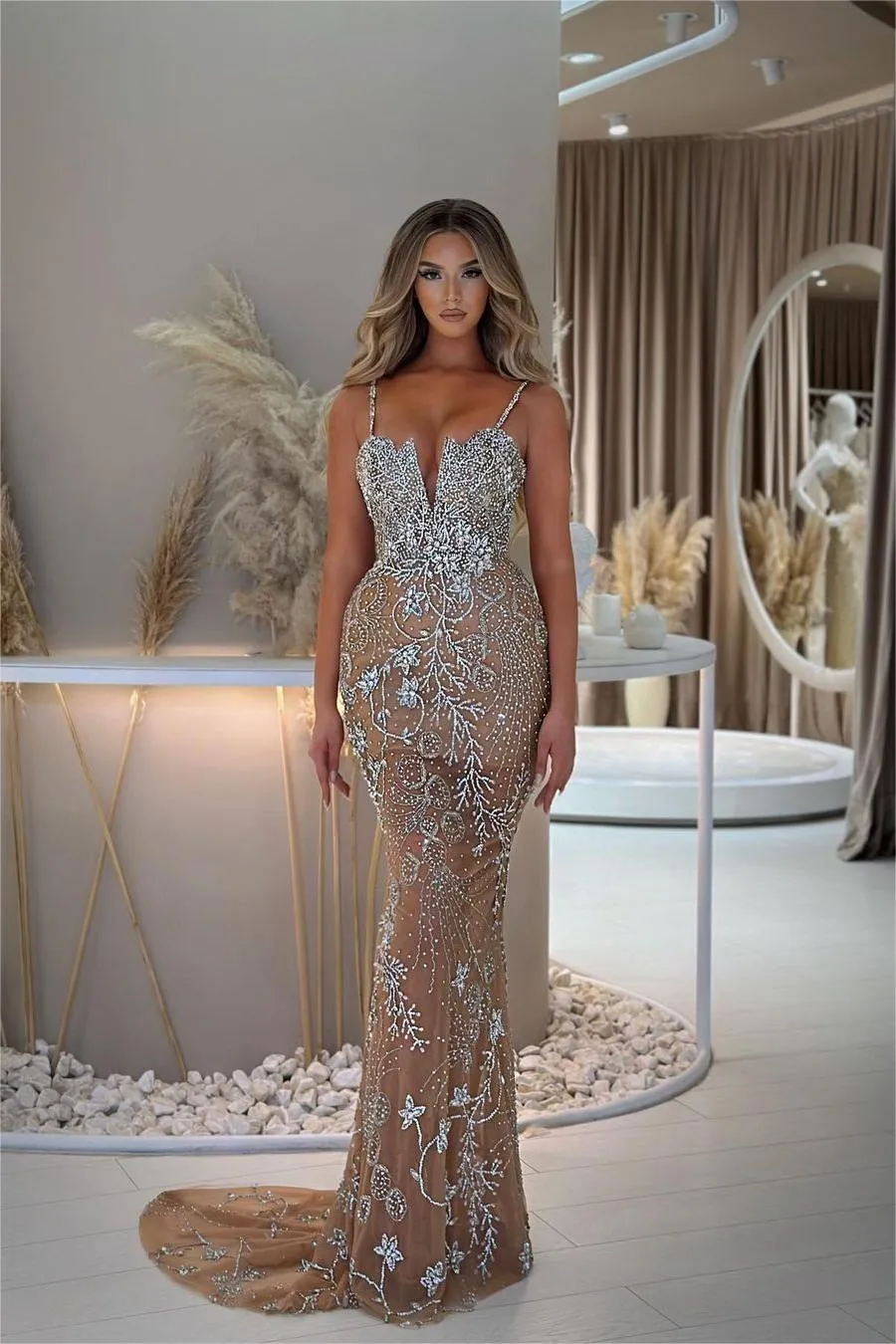 Ballbellas Exquisite Spaghetti Strap Sleeveless Mermaid Beaded Long Evening Dress with Embroidery