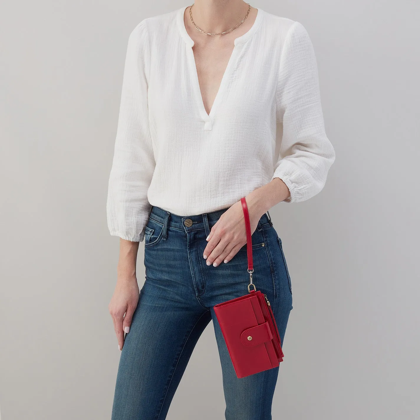 Kali Phone Wallet in Polished Leather - Claret