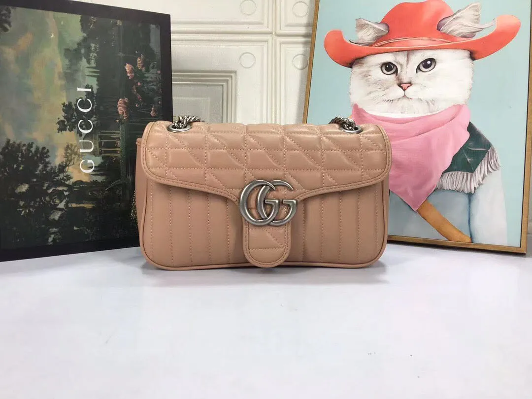 Luxury Purses - GUC - 6399