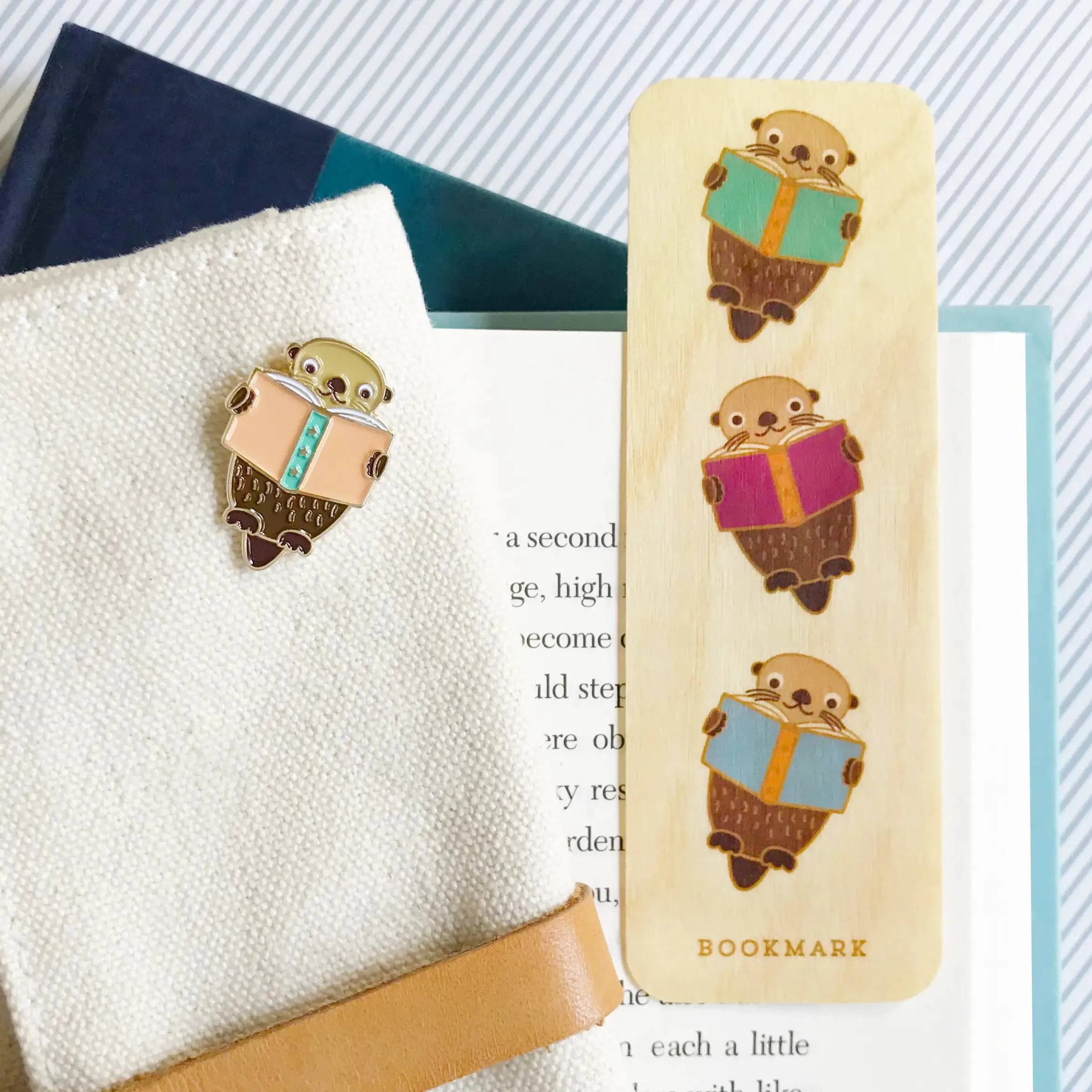 Otter Read Gift Set
