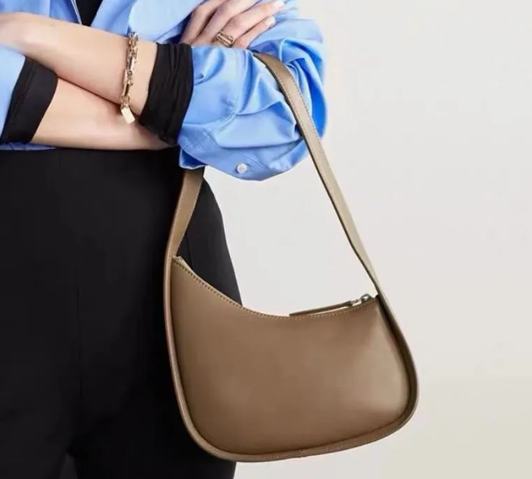 PB133 Ivory Irregular Shape Purse