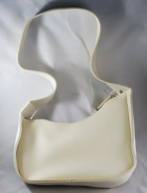 PB133 Ivory Irregular Shape Purse
